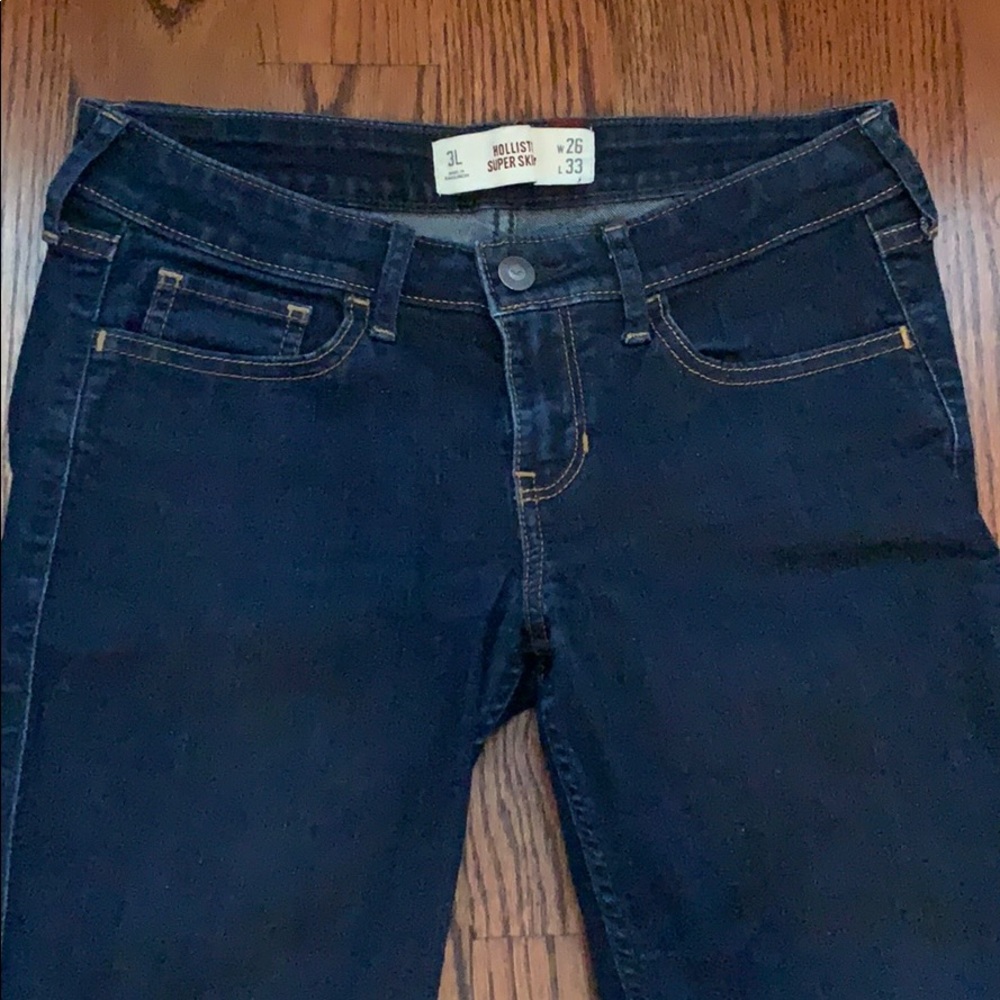 Dark wash Hollister Skinny jeans